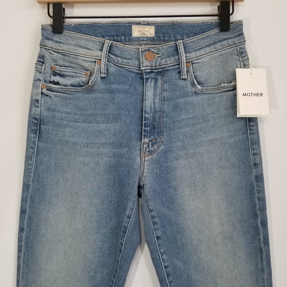 NWT Mother Denim The Weekender Flare Stretch Jeans in Shoot To Thrill 26, 27 - Picture 8 of 16